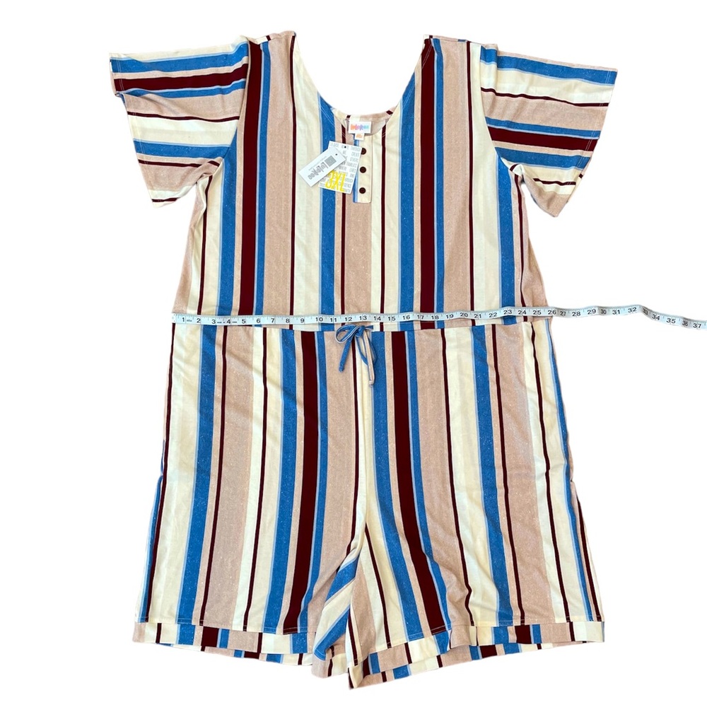 Women’s Romper size 3XL NWT